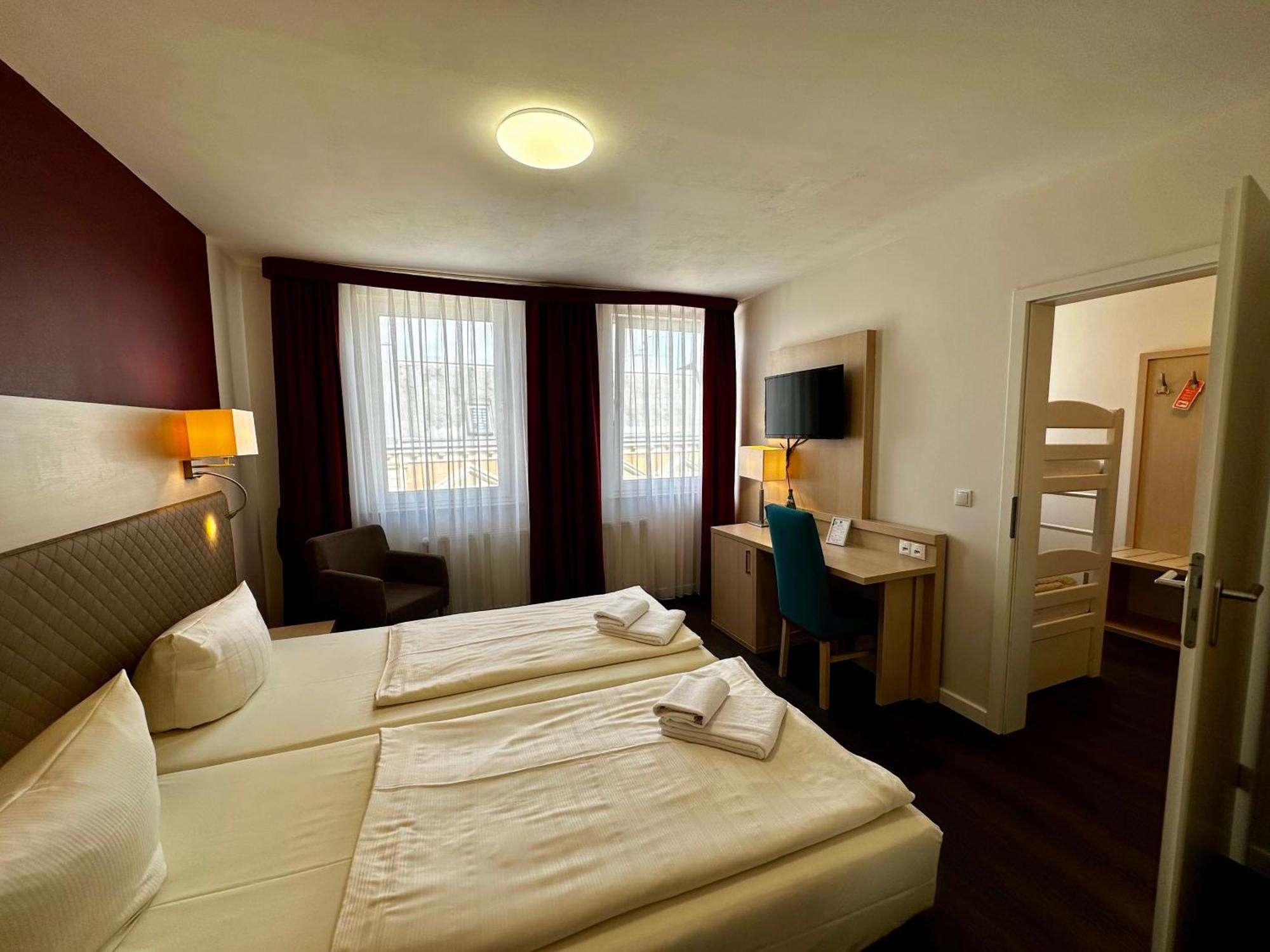 Hotel & Restaurant Wiggers Bad Oldesloe Luaran gambar